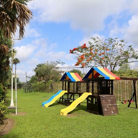 Hotel Plaza Palmas Tuxpan  Bagian luar foto