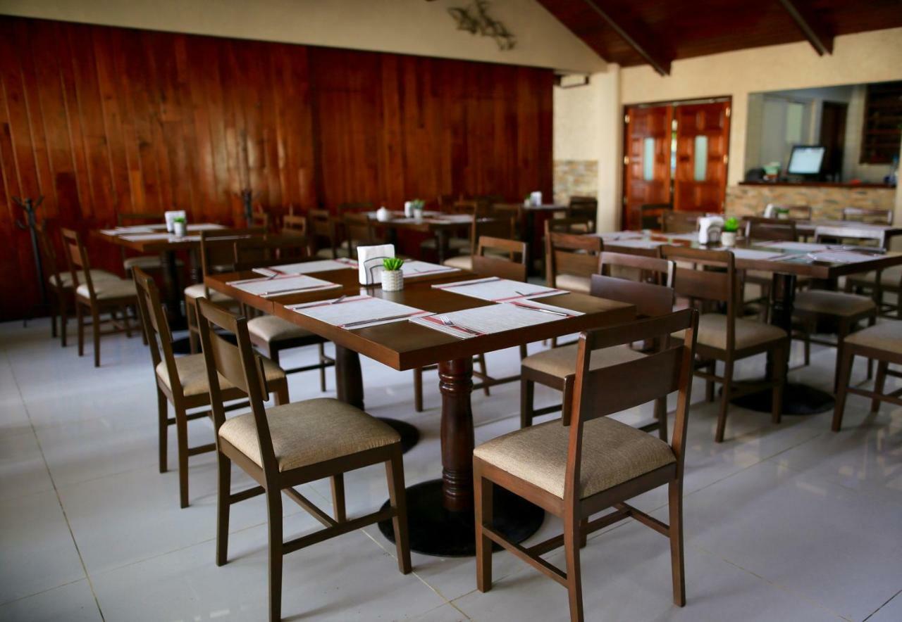Hotel Plaza Palmas Tuxpan  Bagian luar foto
