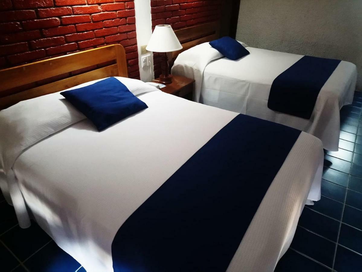 Hotel Plaza Palmas Tuxpan  Bagian luar foto